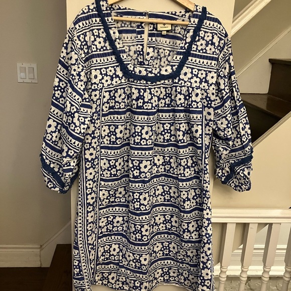 Tuckernuck Blue and White Mod Dress - Picture 8 of 9